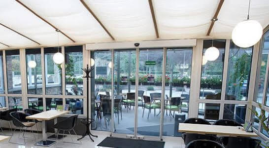 Hotel Dream Trnava Buitenkant foto